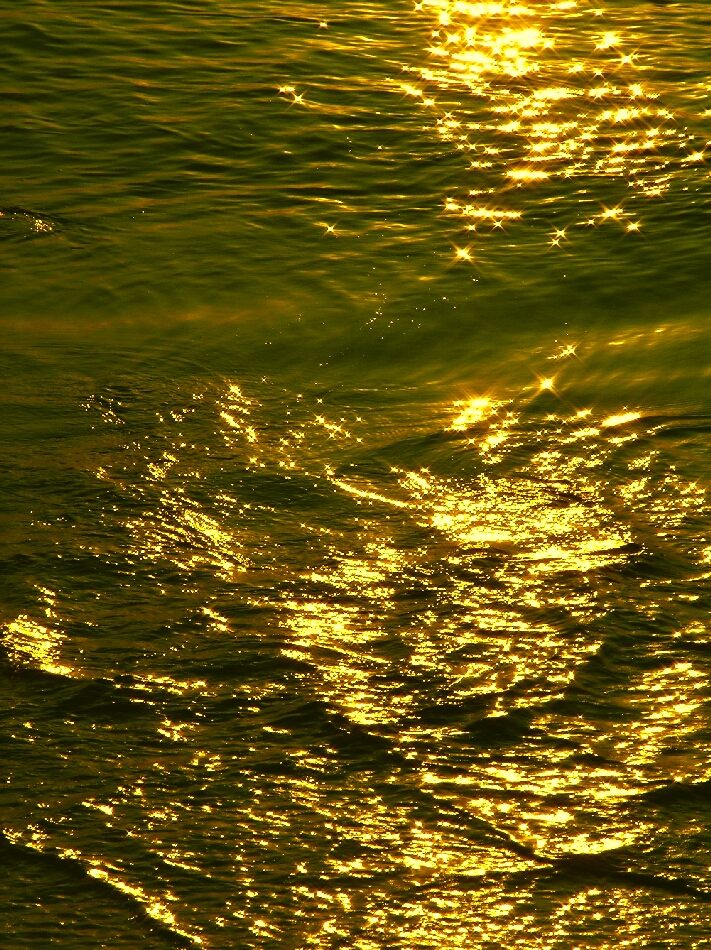 Licht, wie ein Goldenes Elixier - chi [qi] muß fließen, aus unseren Photoarchiven: Sonnenuntergang am Meer