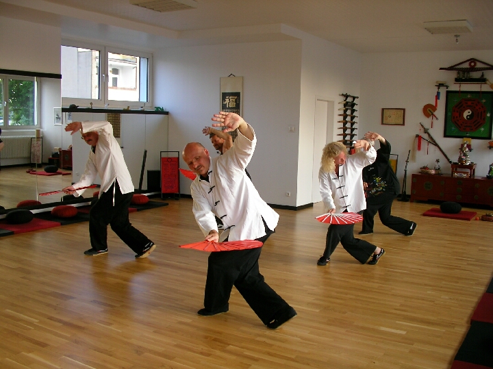 F�cherform im Tai-Chi