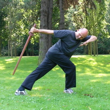 Schwertkampfkunst und Meditation im Dojo der Tao-Chi