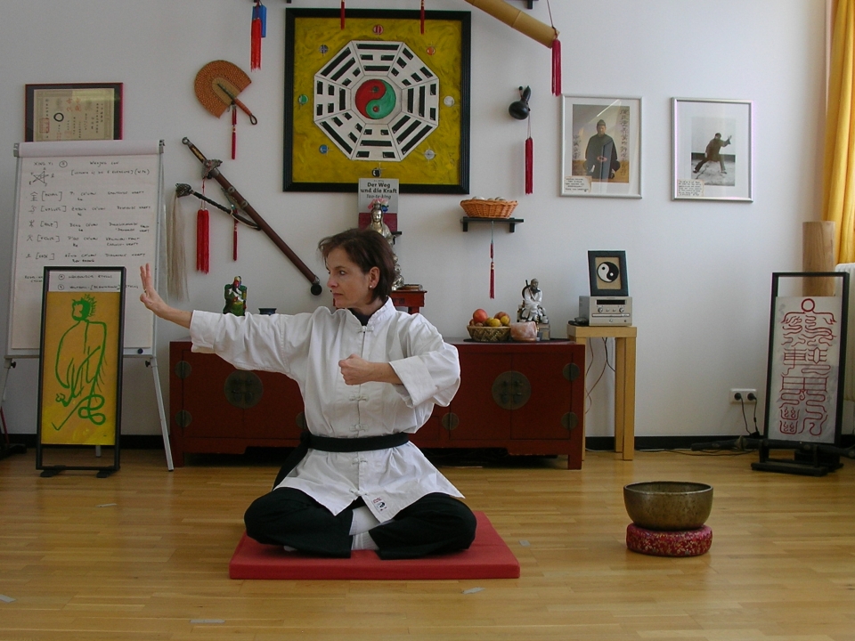 Qigong, daoistisches Gesundheitstraining im Dojo des Tao-Chi - Photos aus den Archiven der 80ger Jahre