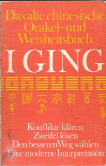 Chinesische Schriftzeichen der Kleinen Siegelschrift in Das alte chinesische Orakel- und Weisheitsbuch I-Ging