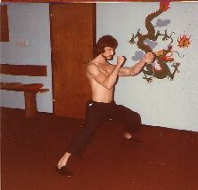 1977, Kursleiter Horst T. Kuhl vom Tao-Chi Duisburg - Aufnahmen zu den 18 Faustmethoden in der Kung-Fu Akademie Dr. Yao