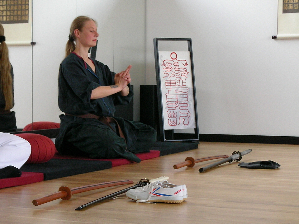 CHAN, Zen, Meditation Schwert-Mudras (06) 960